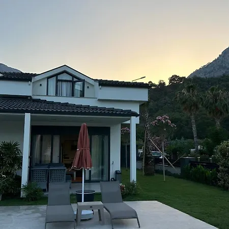 Villa Plumeria Villalari C2