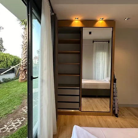 Villa Plumeria Villalari C2 *